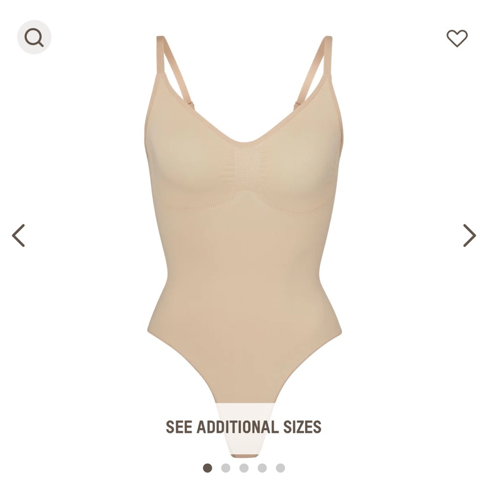 SKIMS SEAMLESS SCULPT BODYSUIT